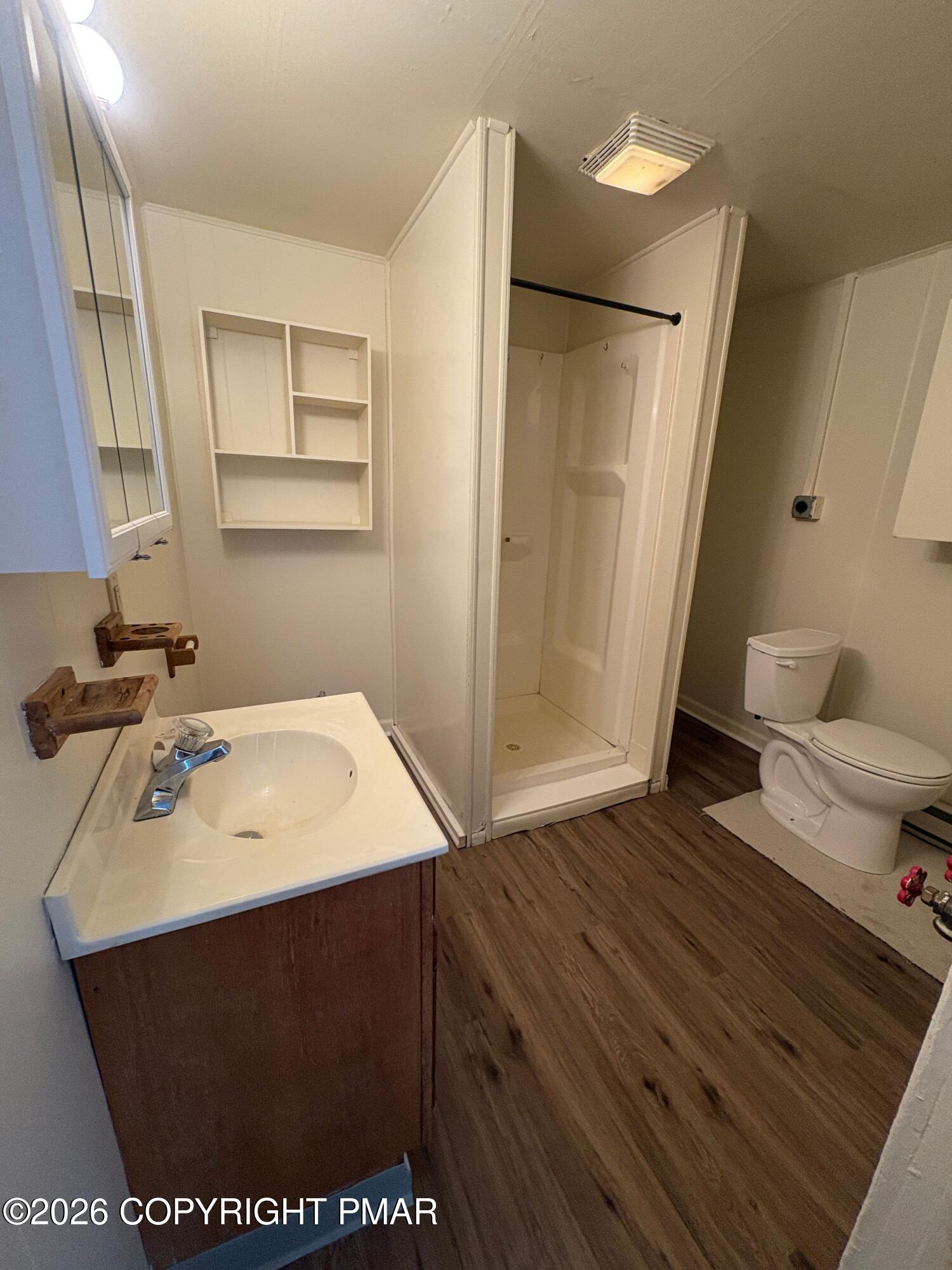 154 Garibaldi Avenue 3 Property Photo 8