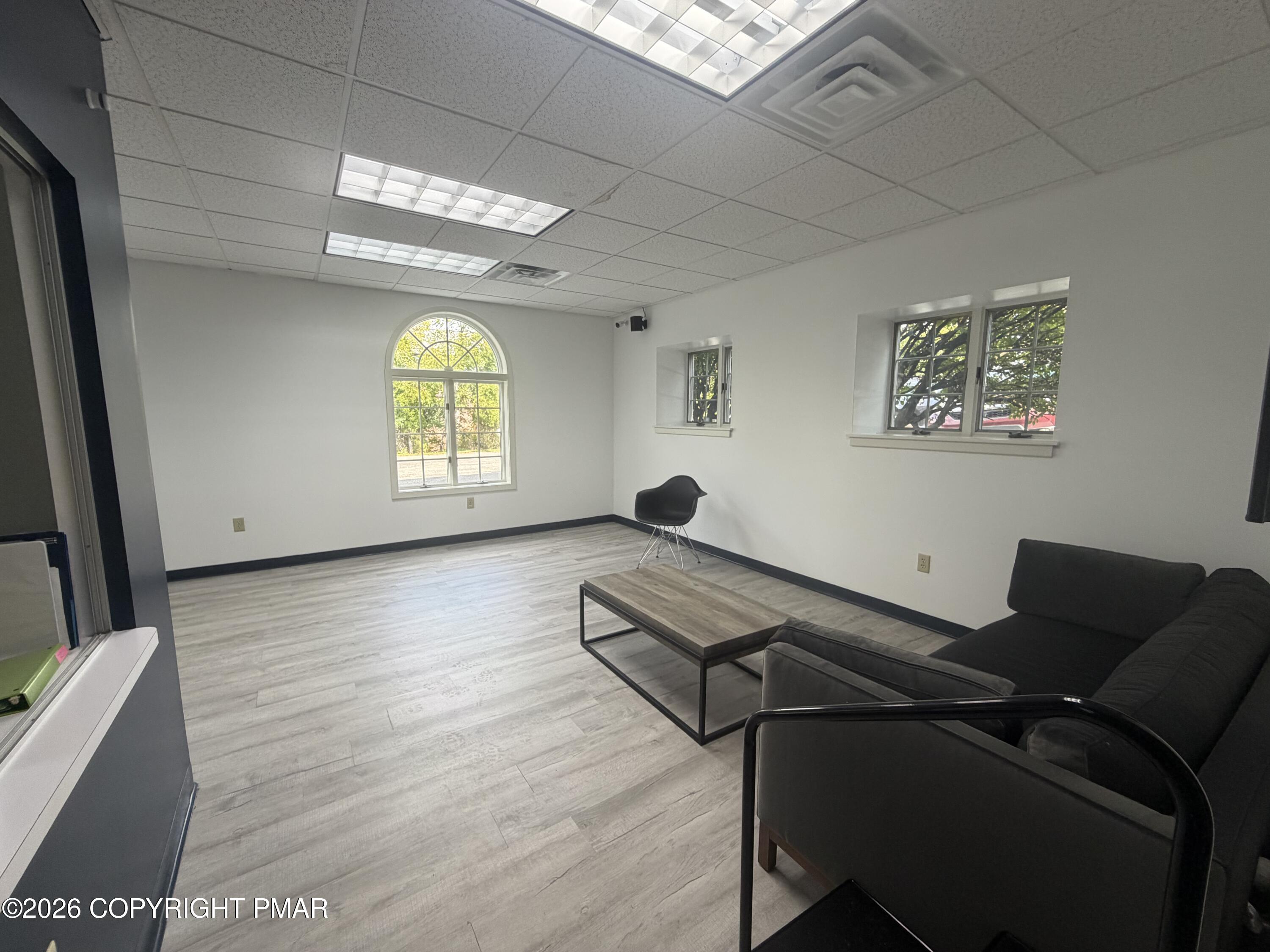 296 E Brown Street C Property Photo 15