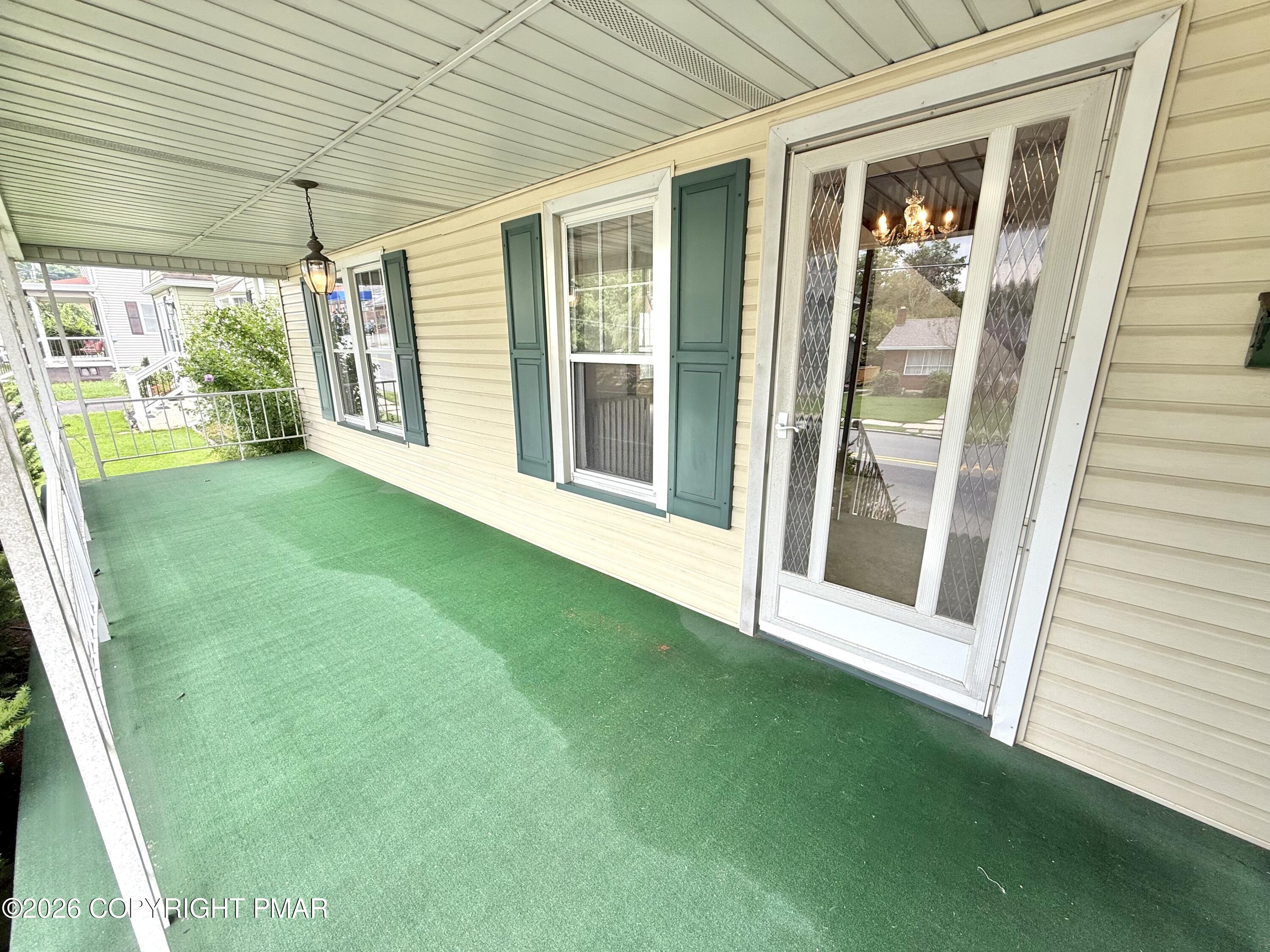 1022 North Street Property Photo 10