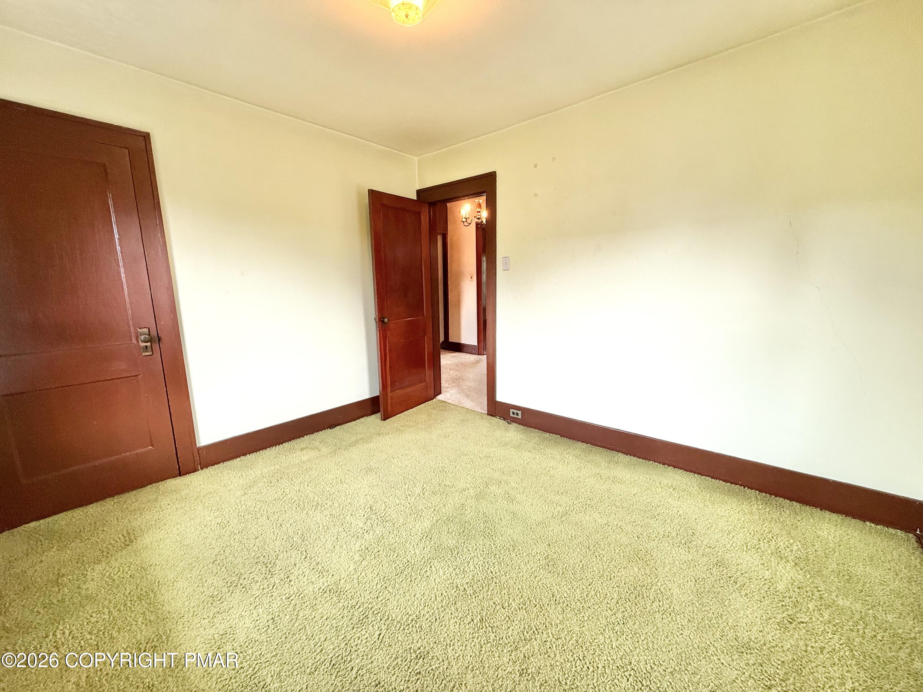 1022 North Street Property Photo 29