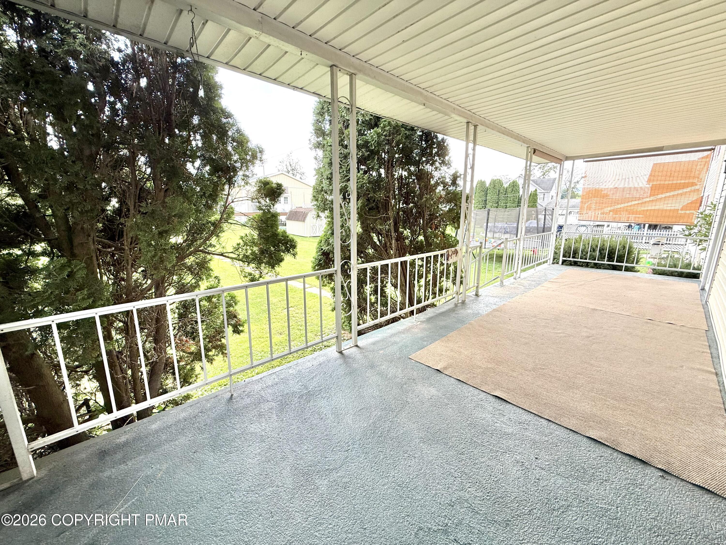 1022 North Street Property Photo 33