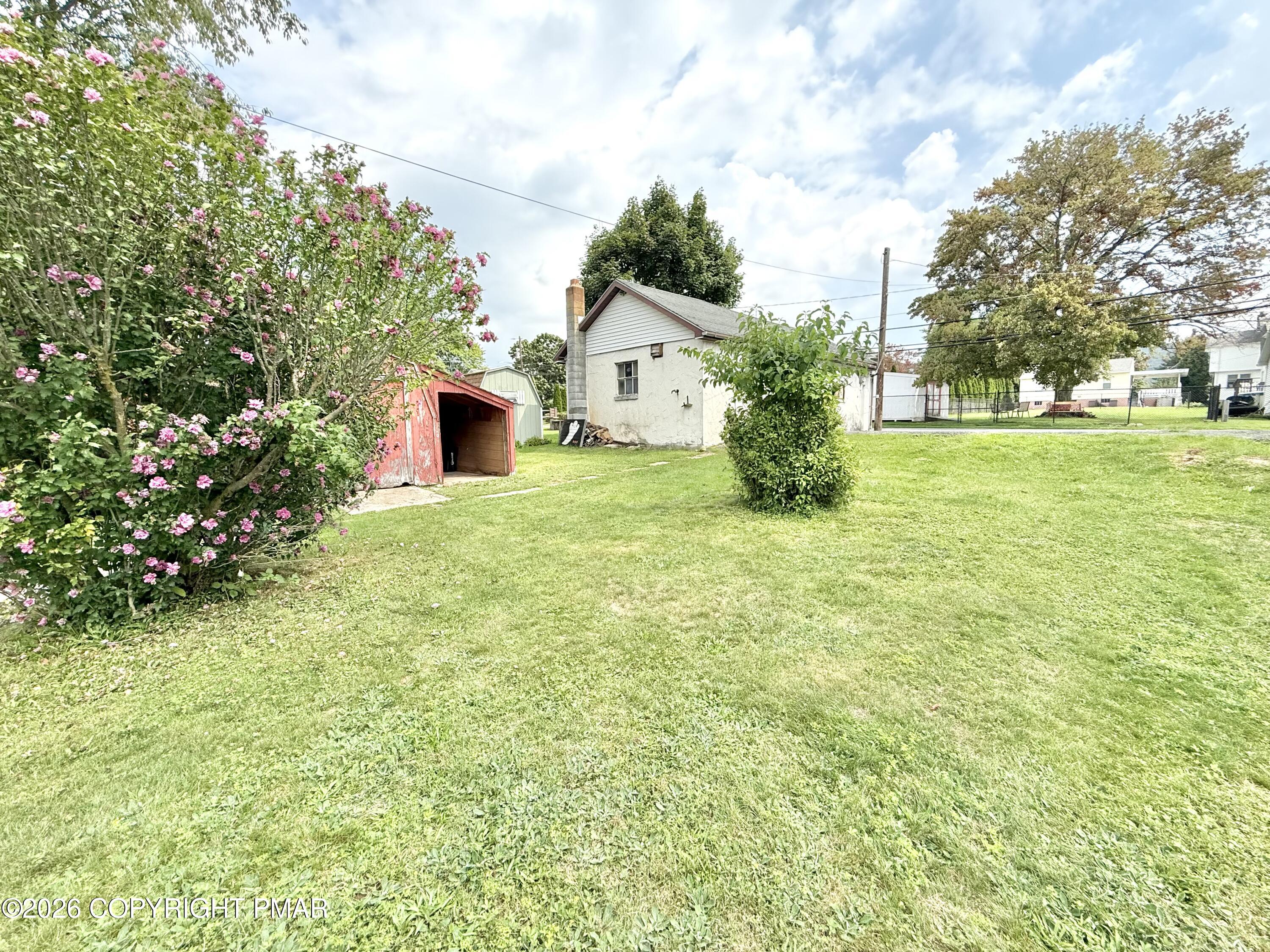1022 North Street Property Photo 38
