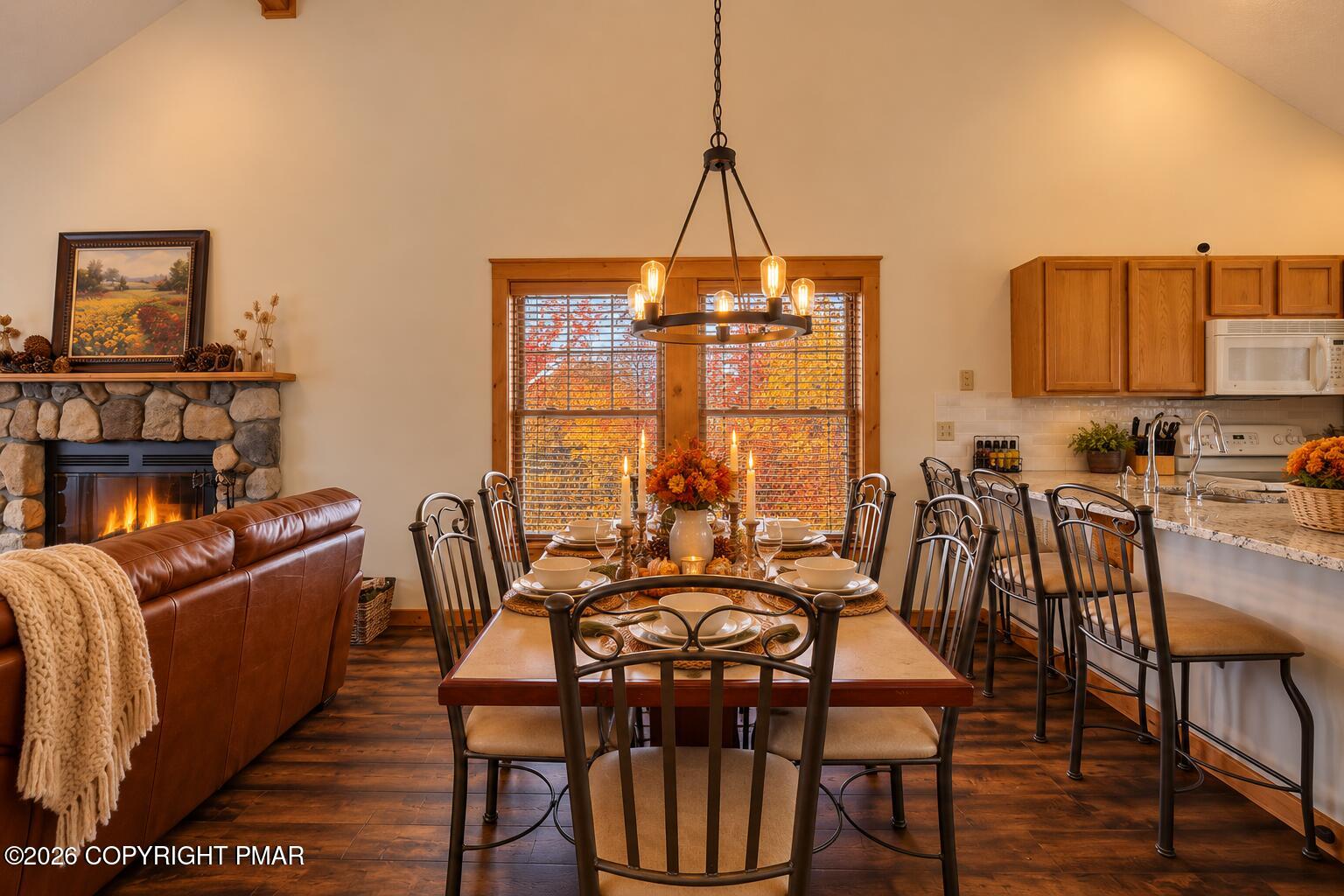 207 Sycamore Court Property Photo 7