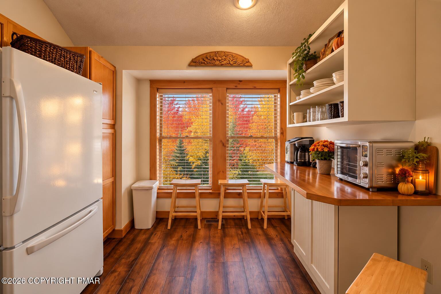 207 Sycamore Court Property Photo 8