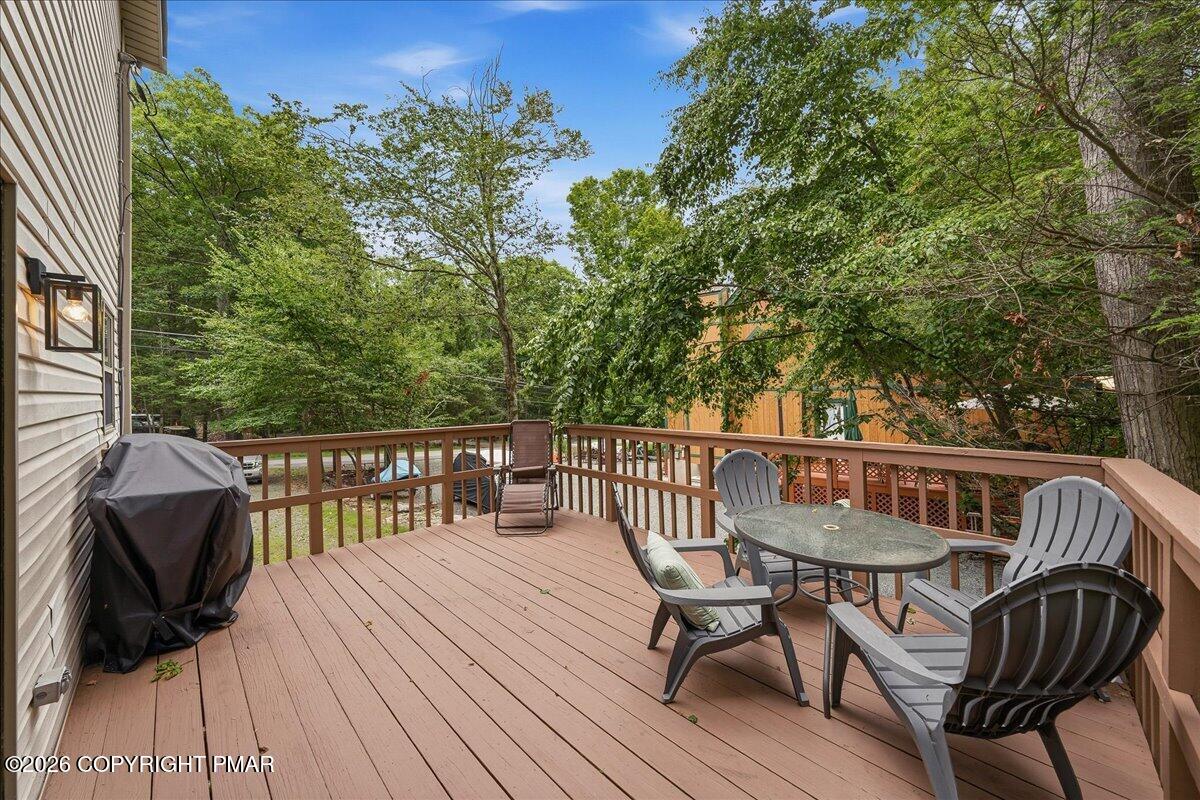 1152 Wallenpaupack Drive Property Photo 31