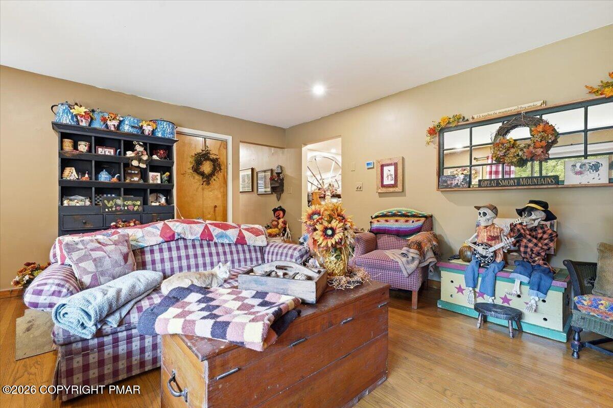 20 Serfass Lane Property Photo 12