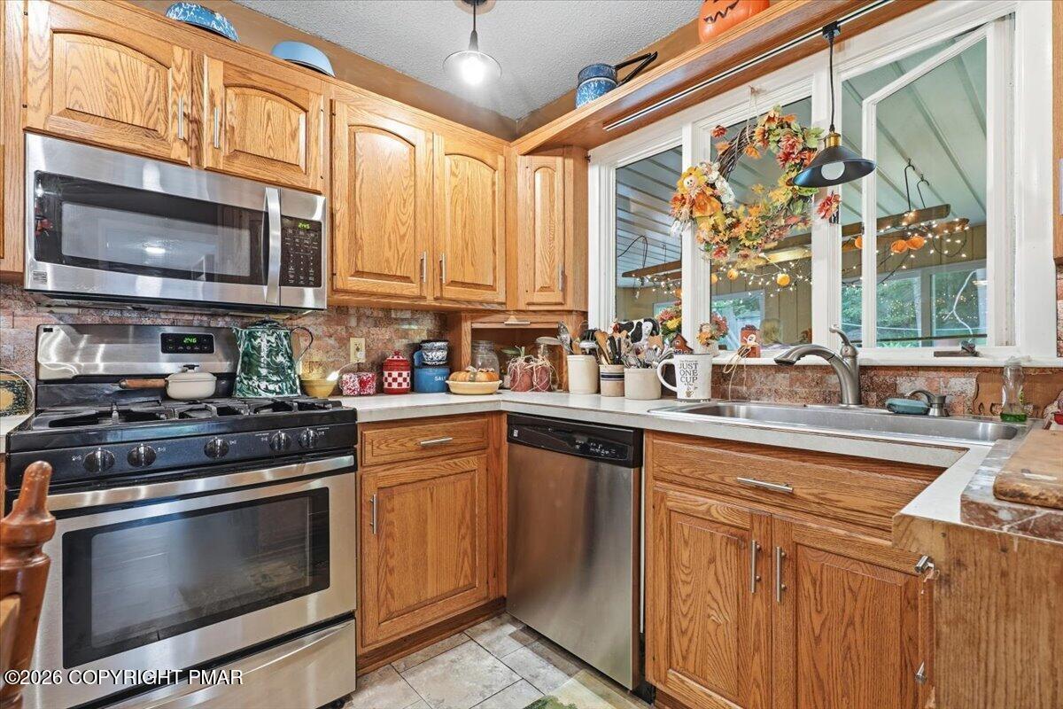 20 Serfass Lane Property Photo 17