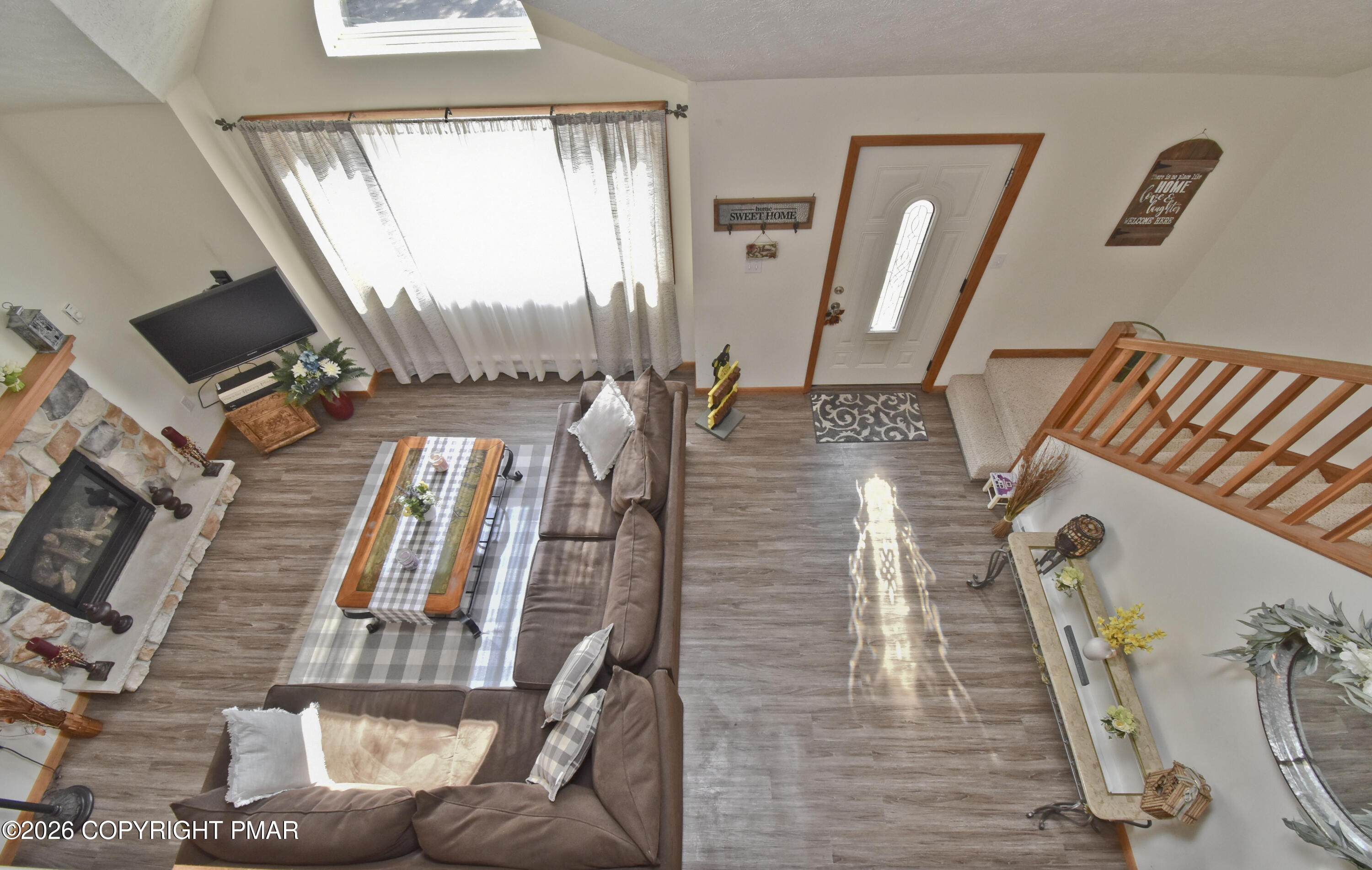 614 Washington Place Property Photo 2
