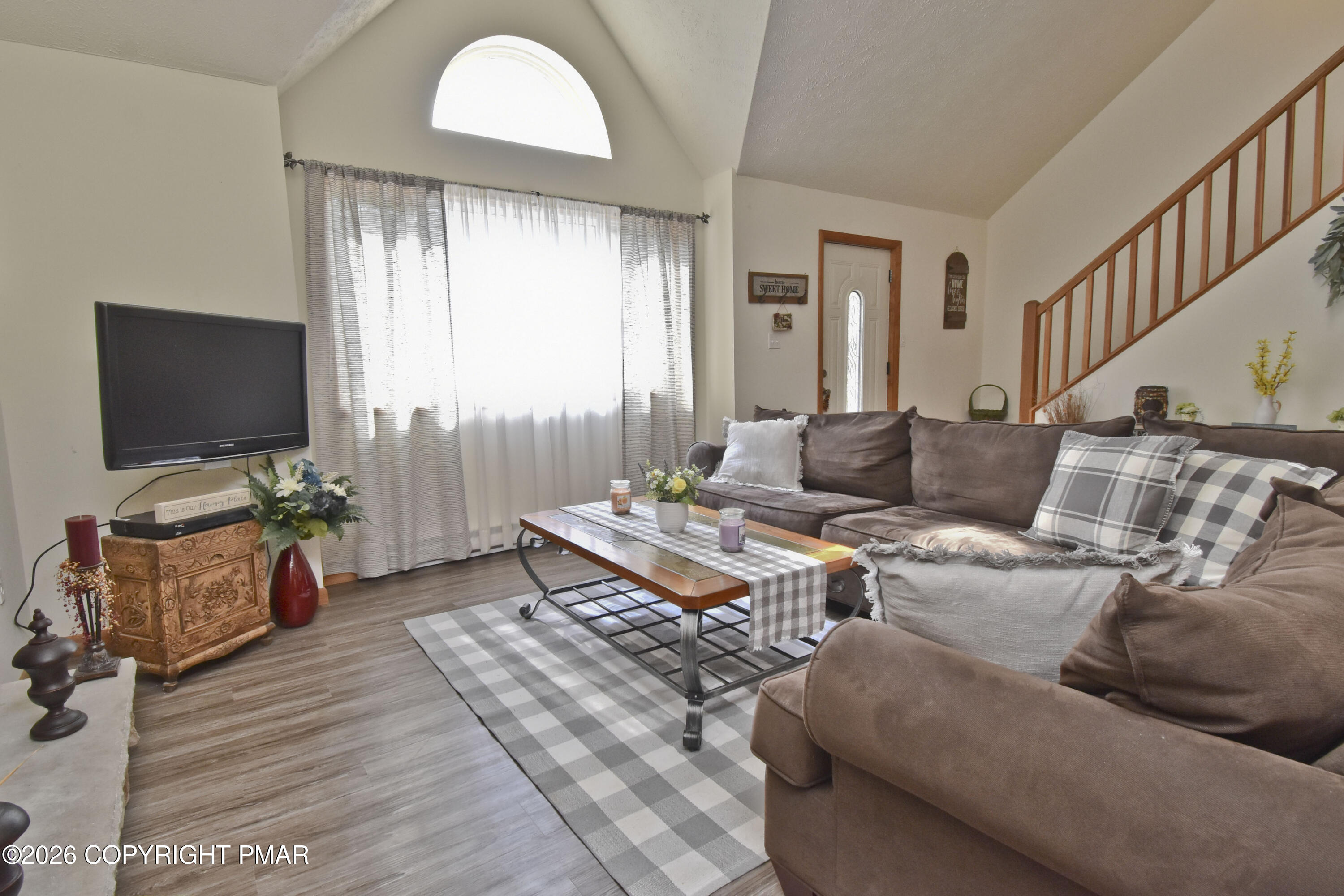 614 Washington Place Property Photo 5
