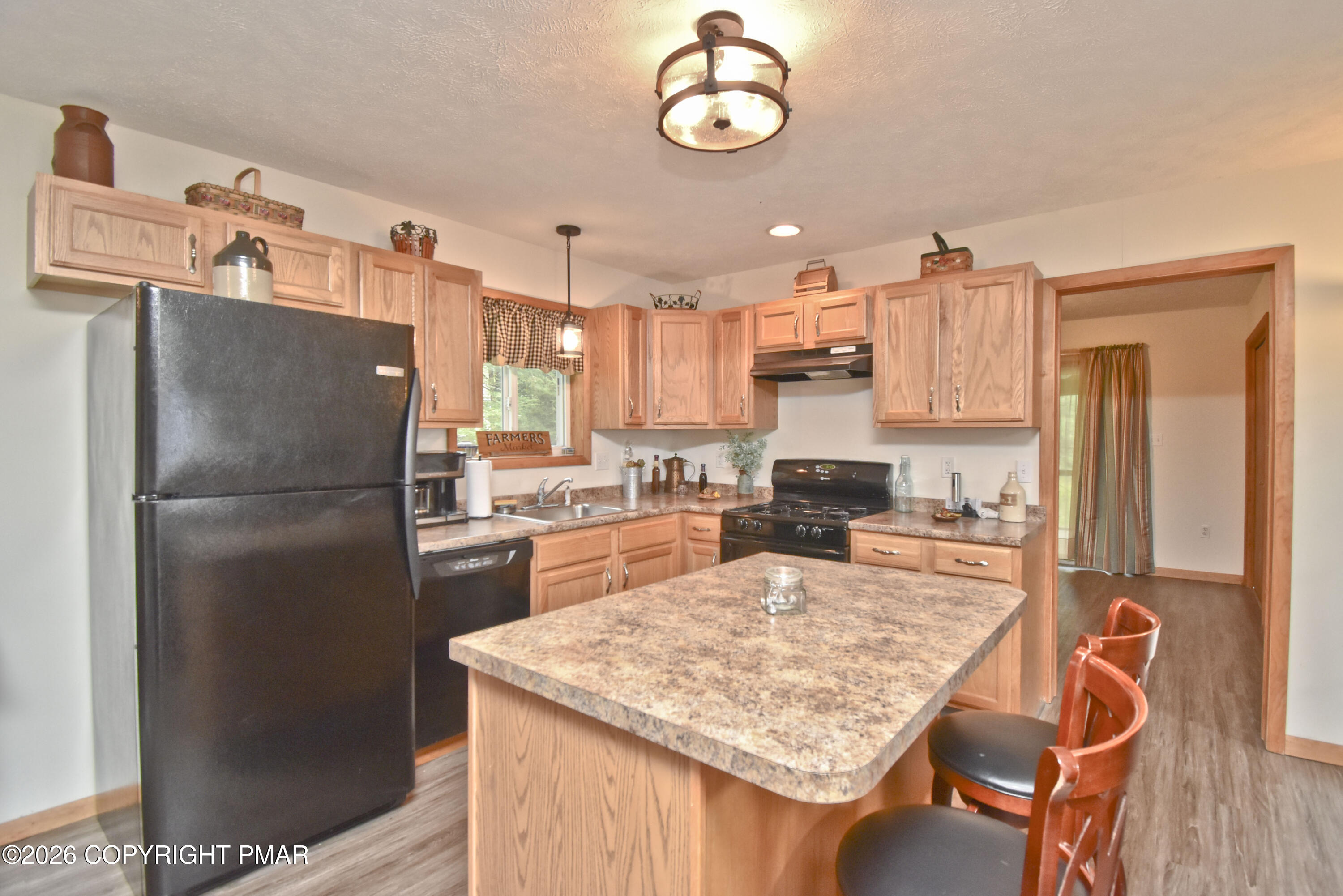 614 Washington Place Property Photo 8