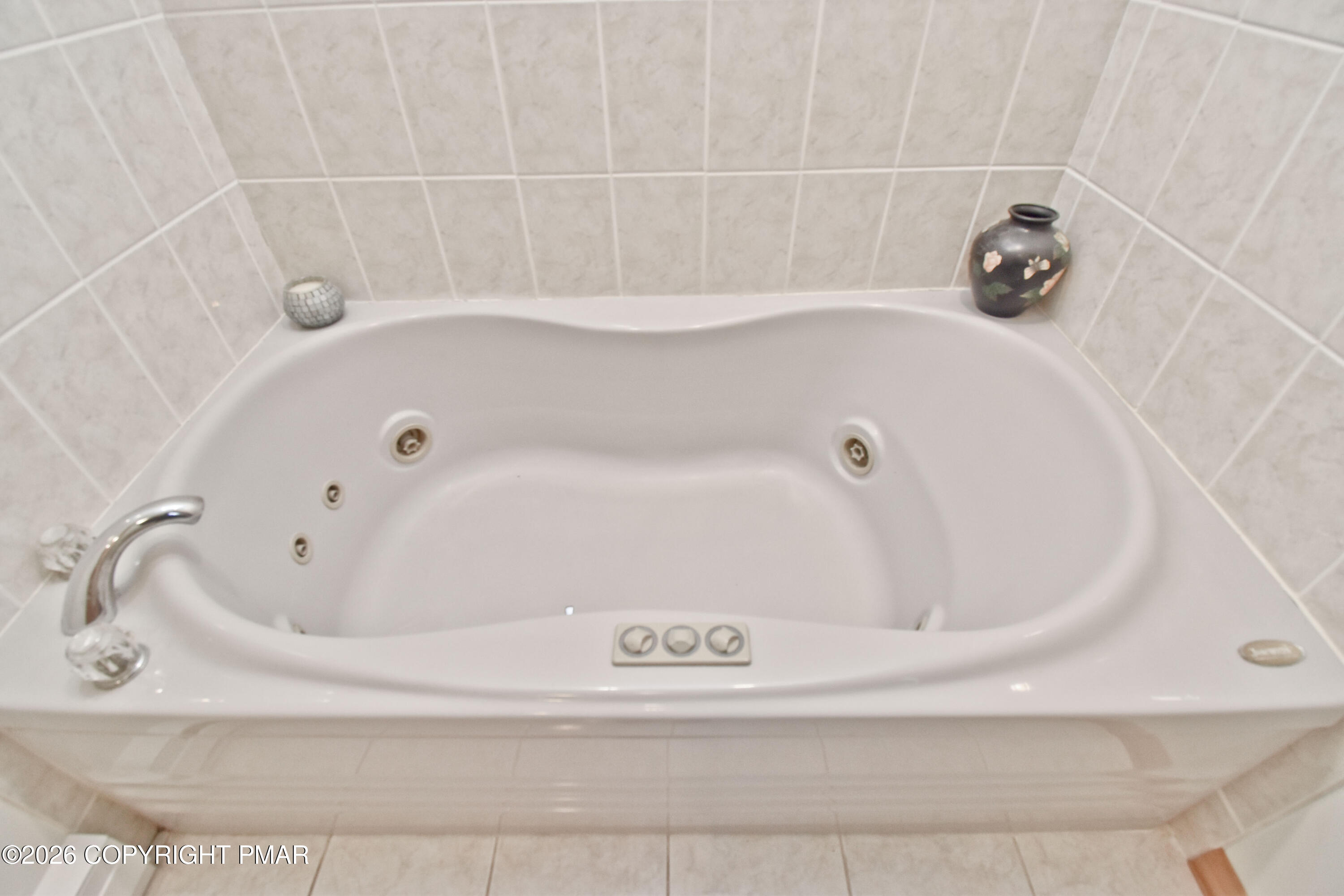 614 Washington Place Property Photo 24