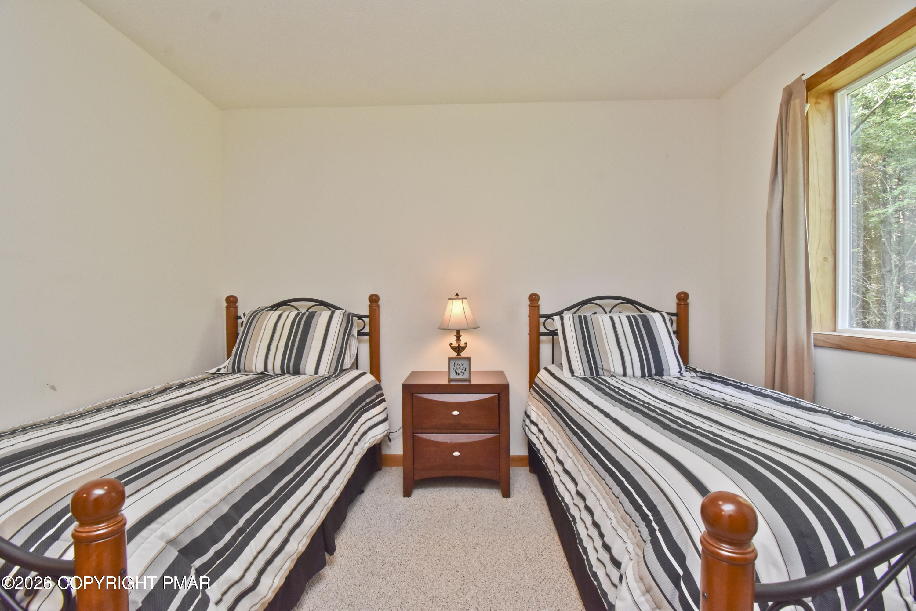 614 Washington Place Property Photo 32