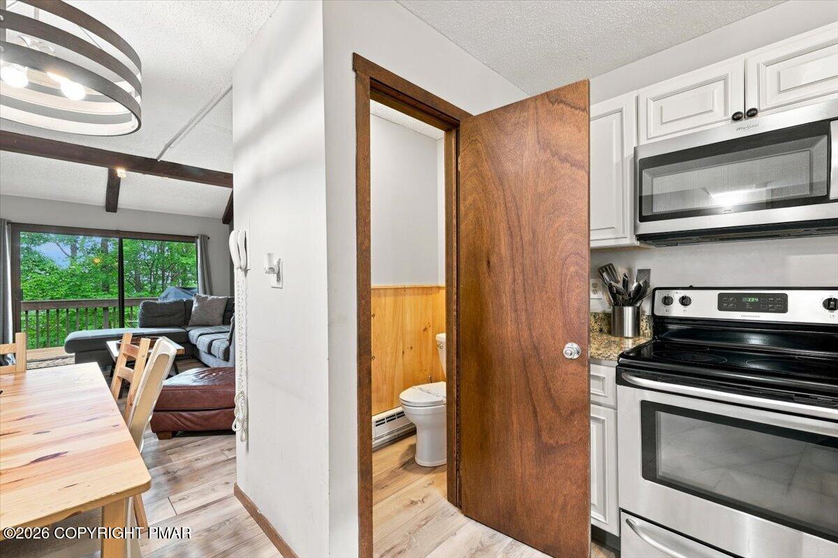 138 Cross Country Lane Property Photo 11