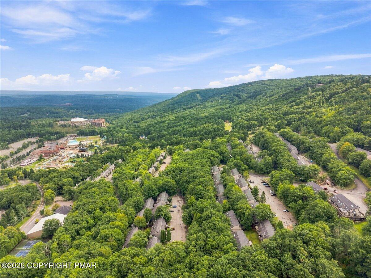 138 Cross Country Lane Property Photo 37