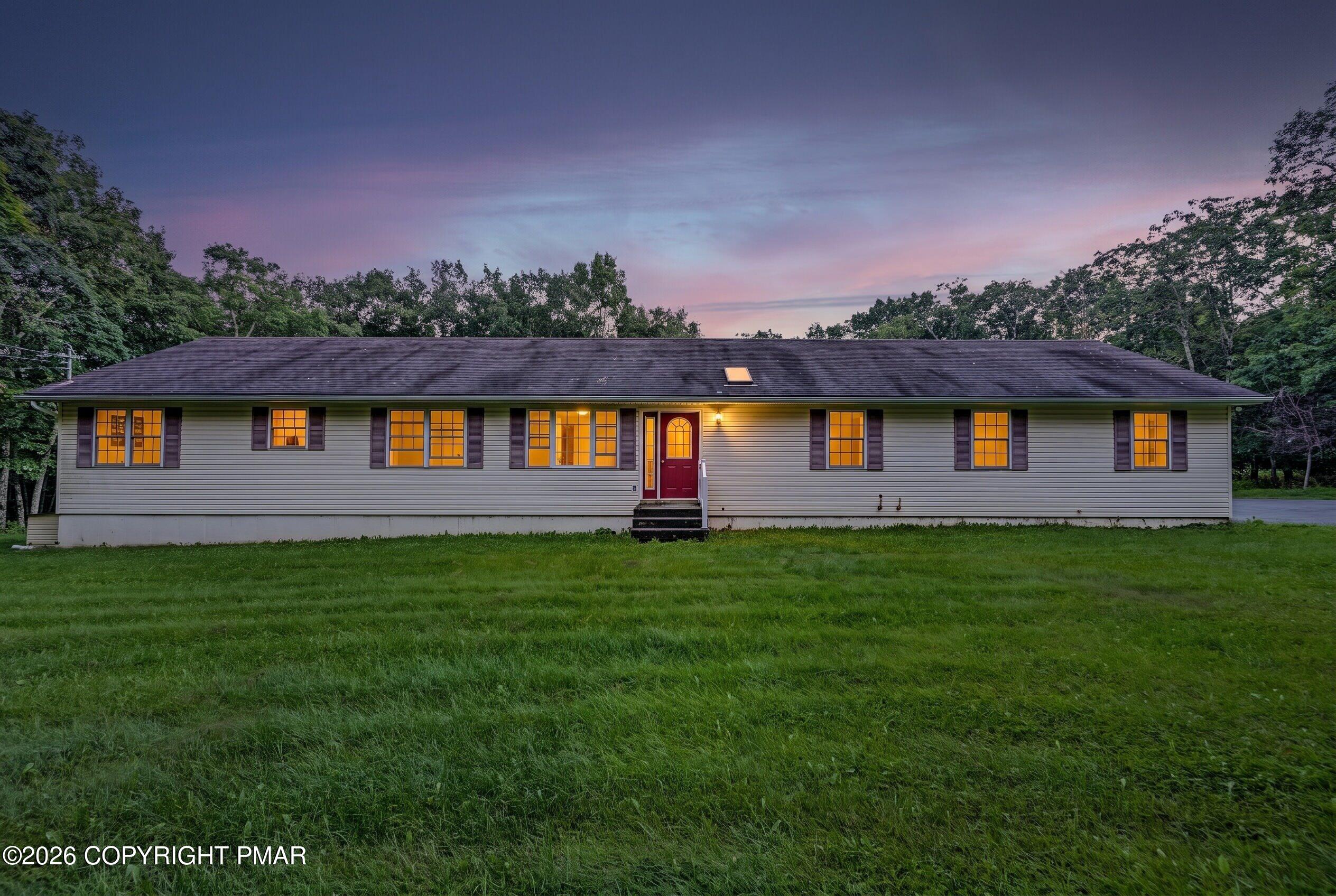 107 Sportsmans Trail Property Photo 5