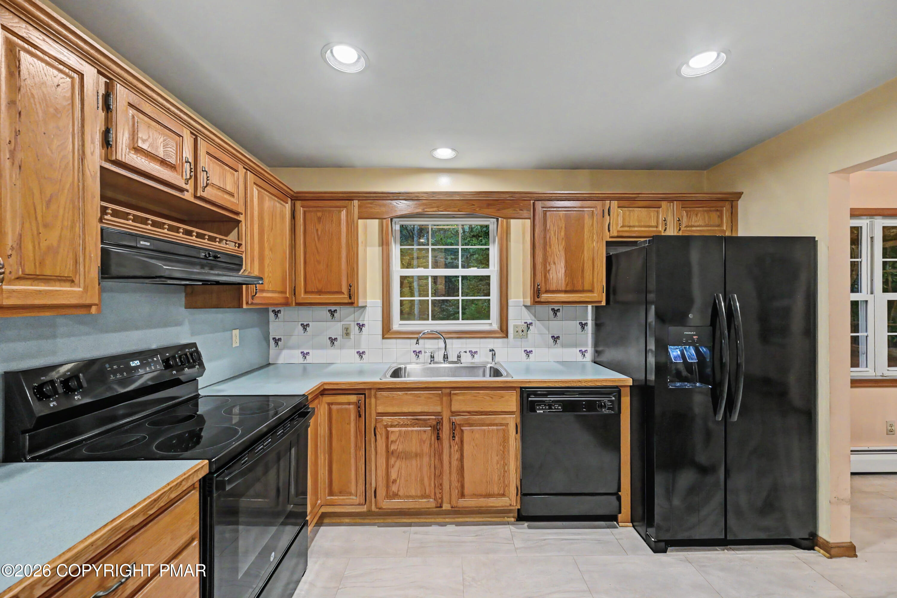 107 Sportsmans Trail Property Photo 15