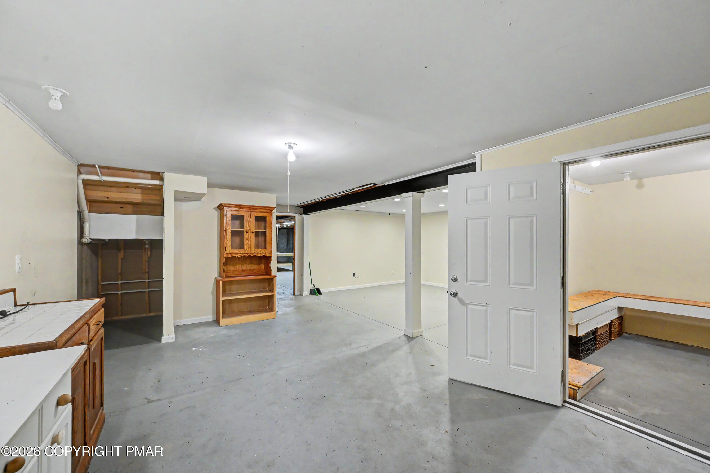 107 Sportsmans Trail Property Photo 44