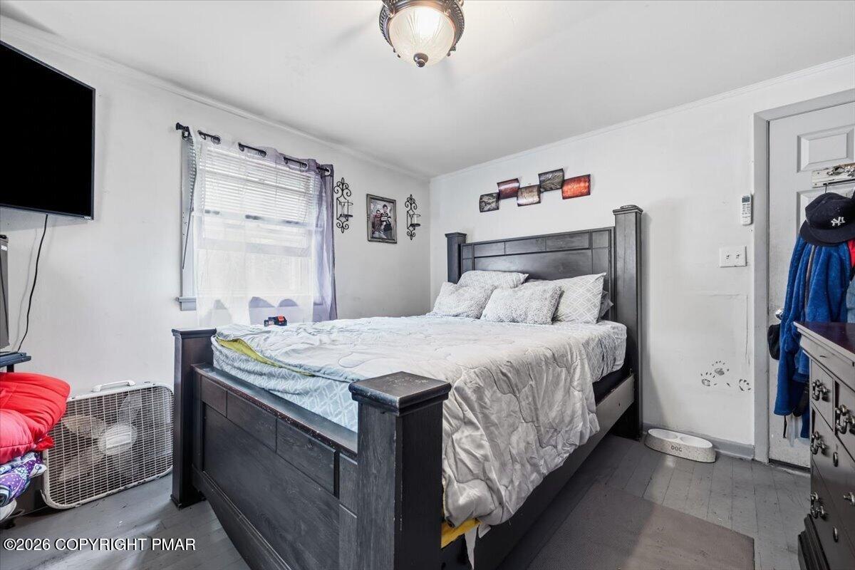 261 Wynding Way Property Photo 18