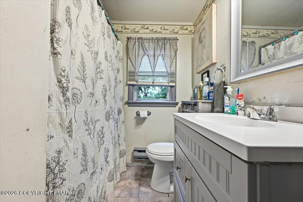 261 Wynding Way Property Photo 21