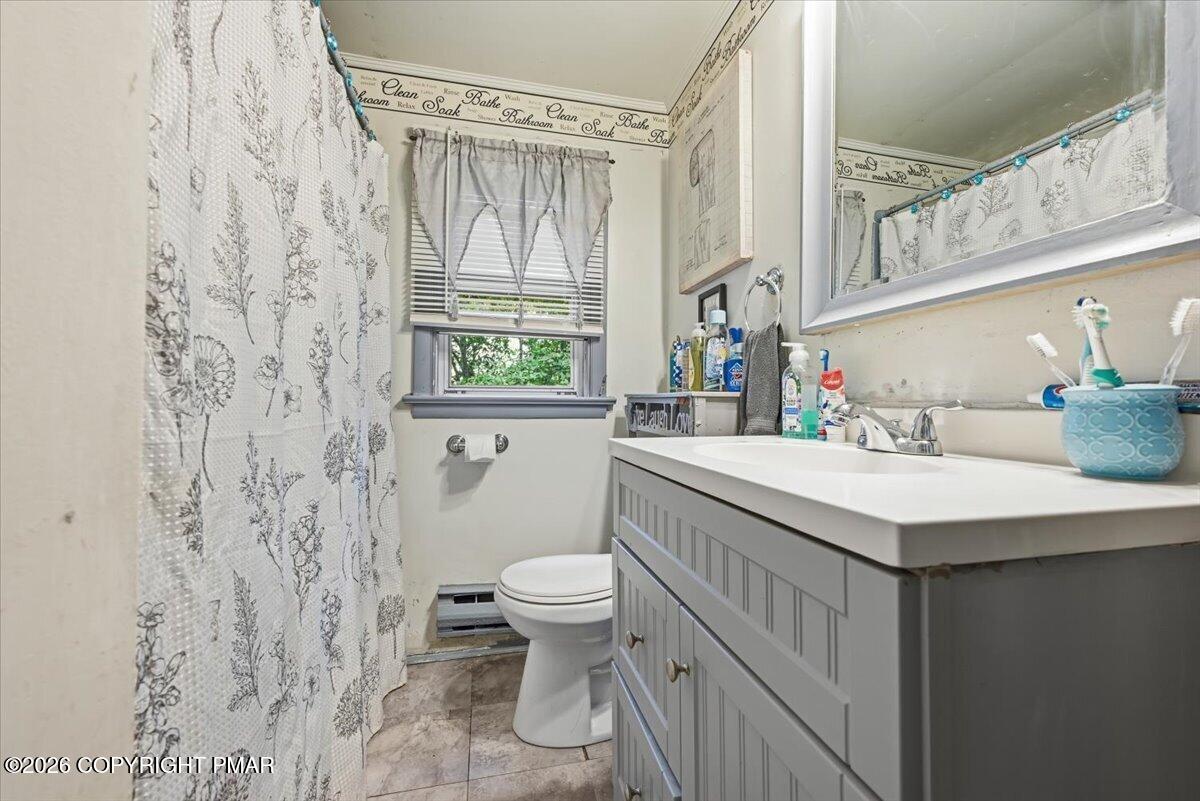 261 Wynding Way Property Photo 22