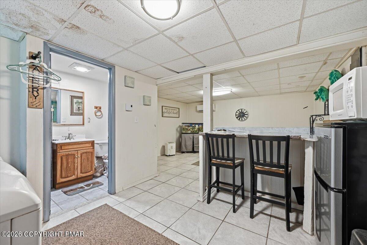 261 Wynding Way Property Photo 28