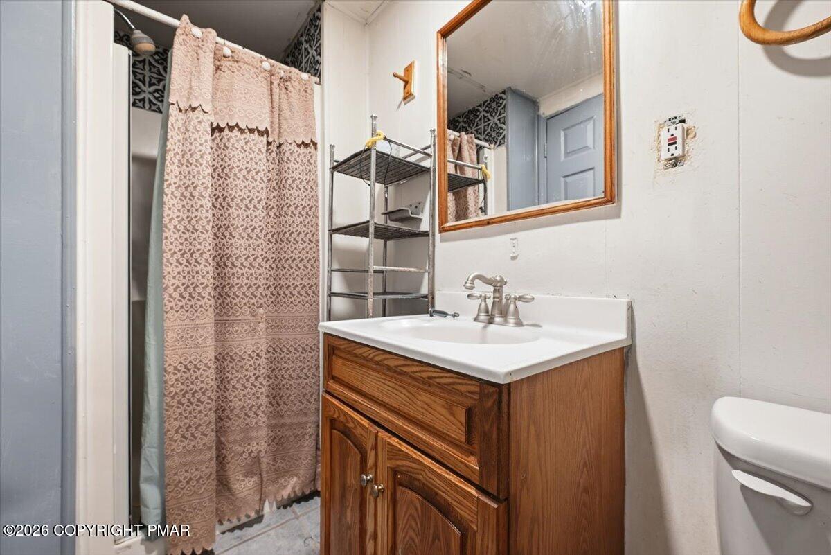 261 Wynding Way Property Photo 43
