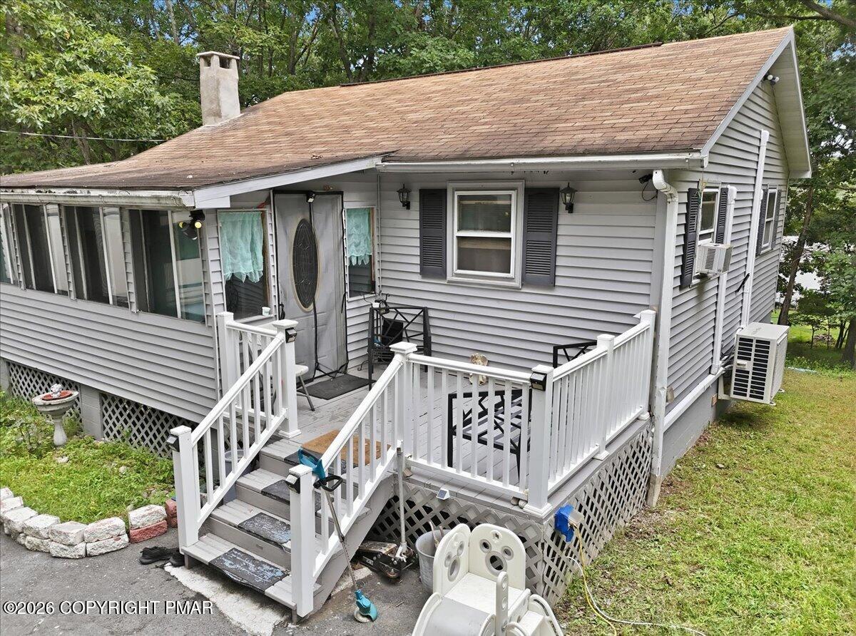 261 Wynding Way Property Photo 45