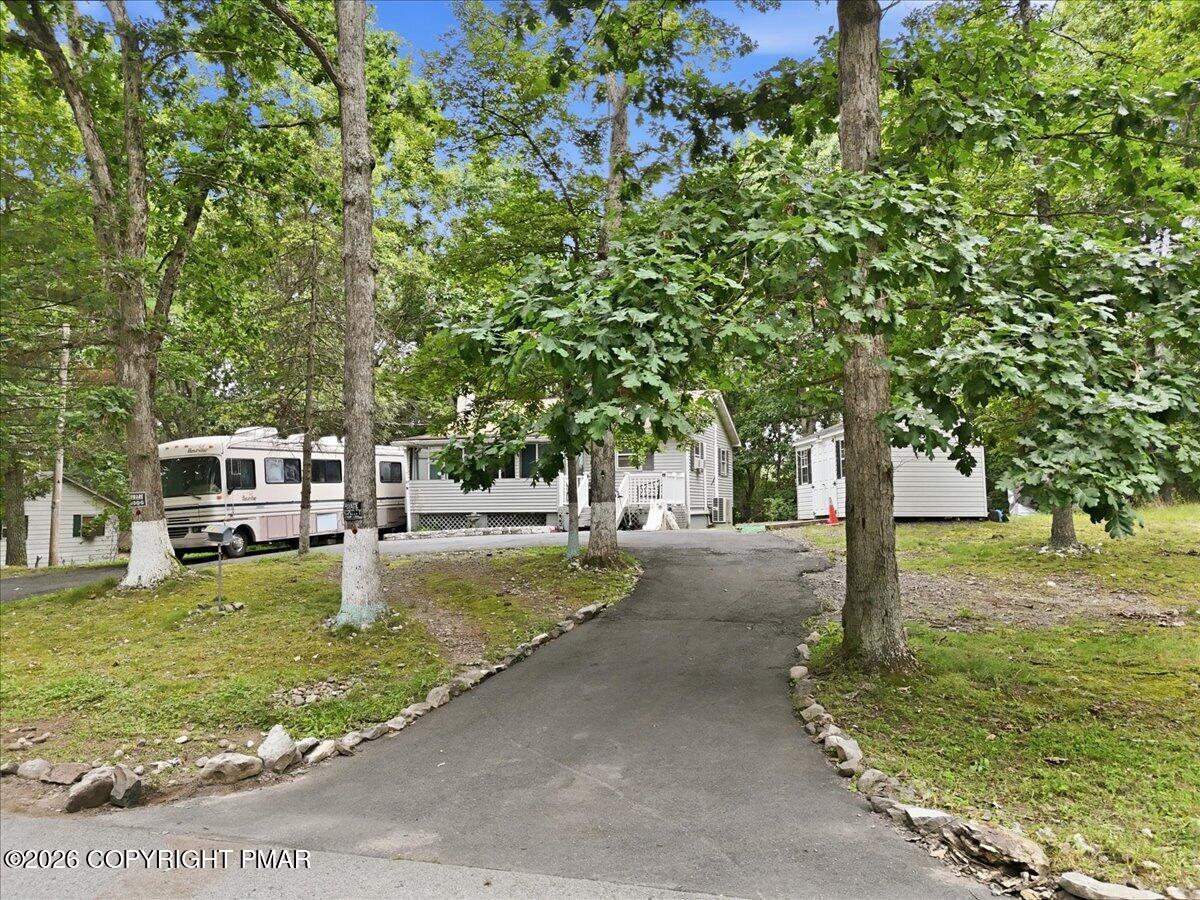 261 Wynding Way Property Photo 49