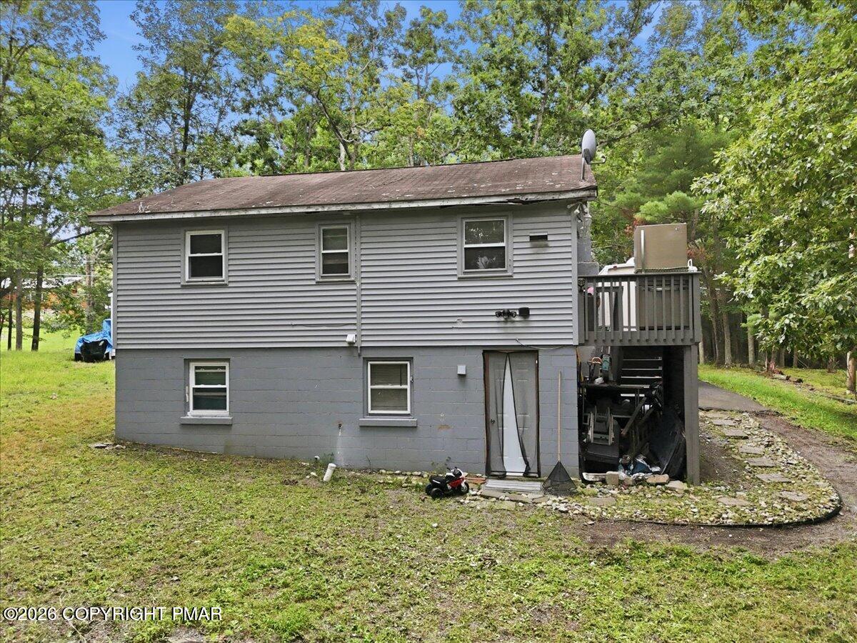 261 Wynding Way Property Photo 54