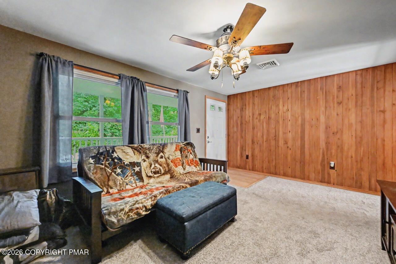 634 Towamensing Trail Property Photo 7