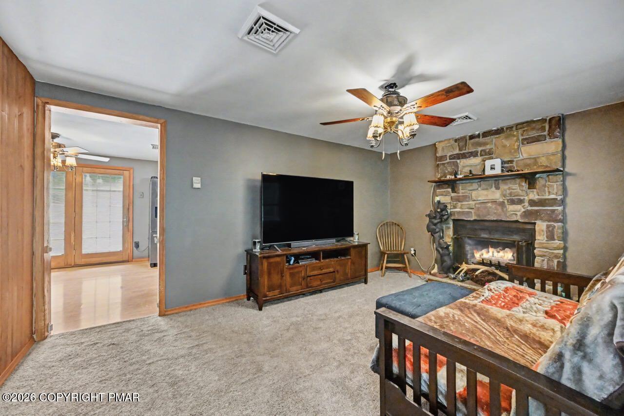 634 Towamensing Trail Property Photo 8