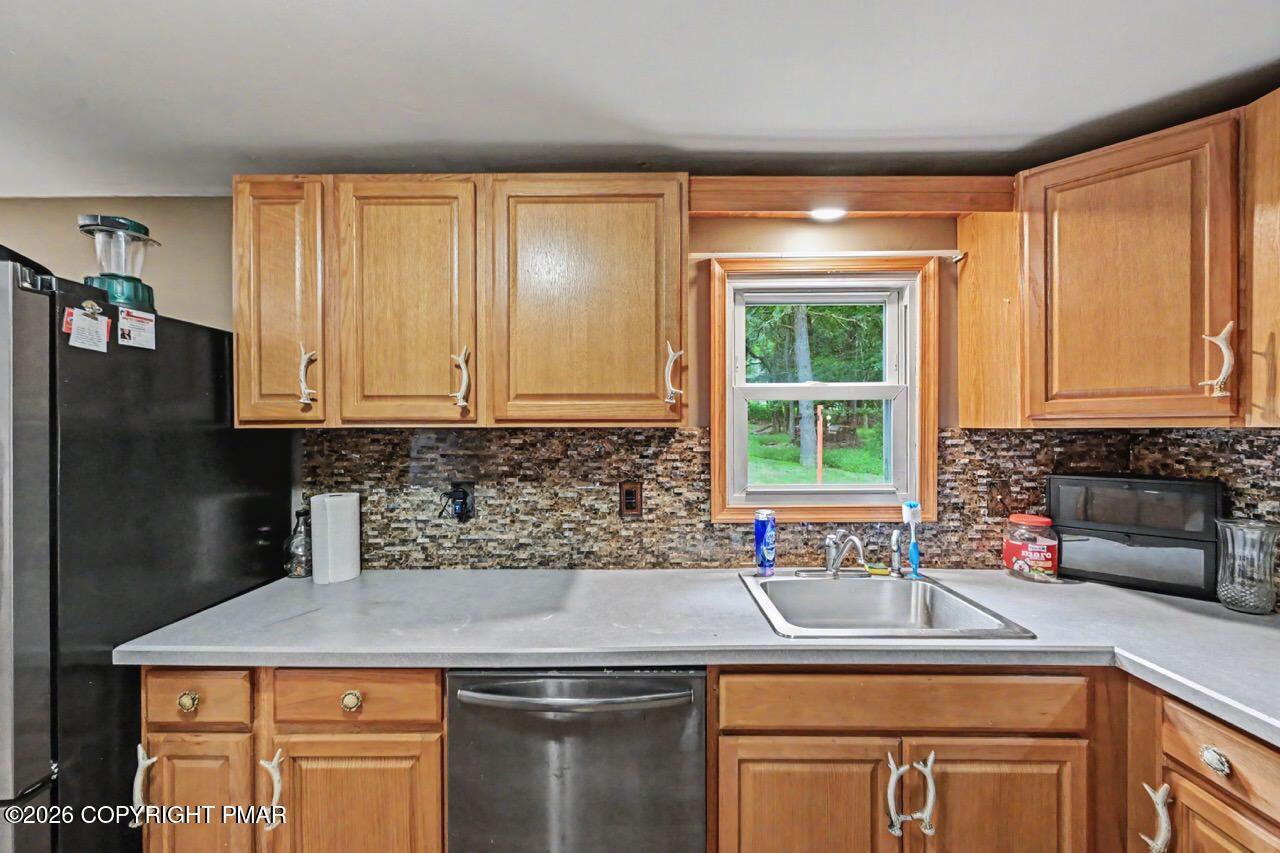 634 Towamensing Trail Property Photo 14