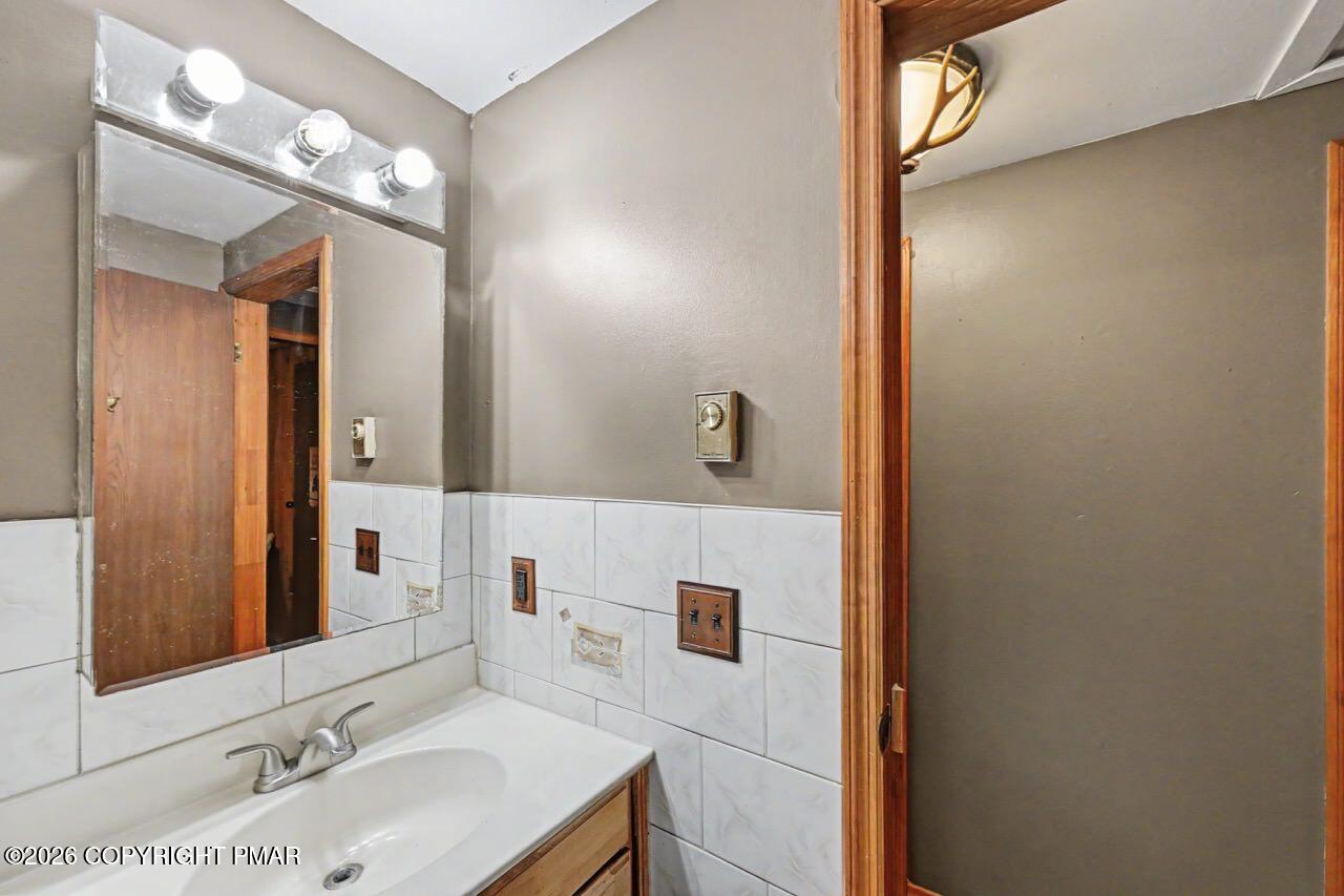 634 Towamensing Trail Property Photo 24