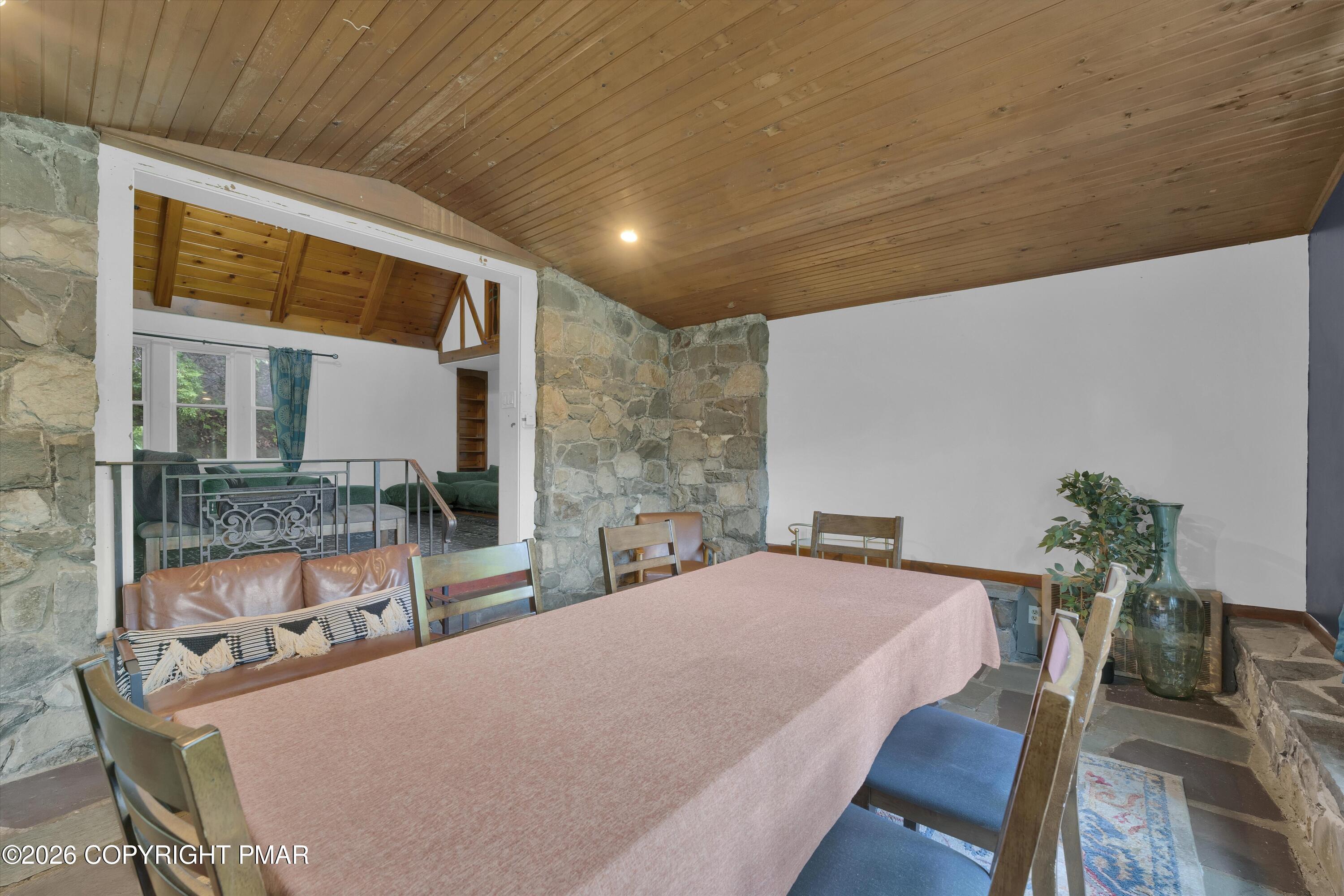 5951 Milford Road Property Photo 18