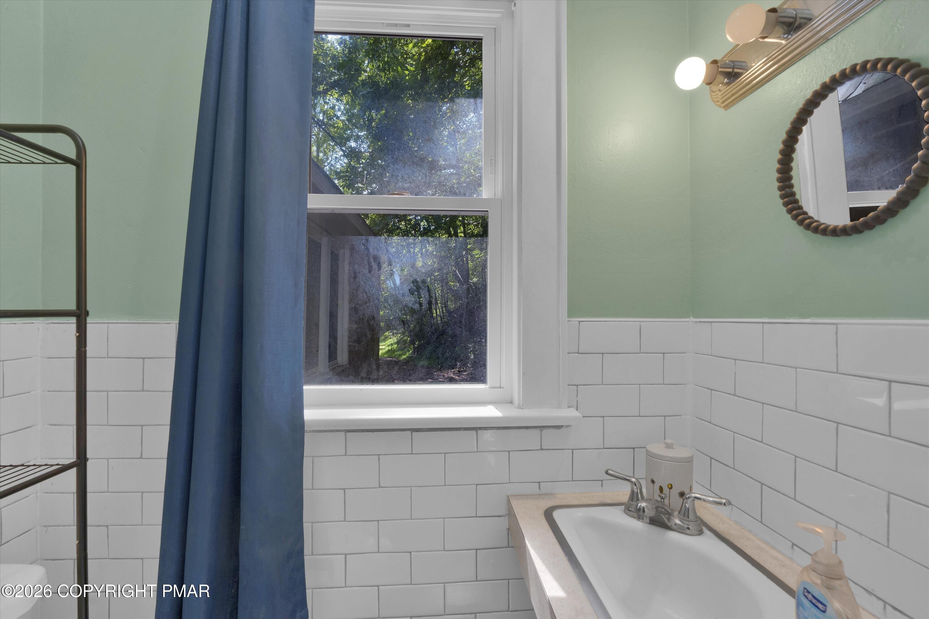 5951 Milford Road Property Photo 31