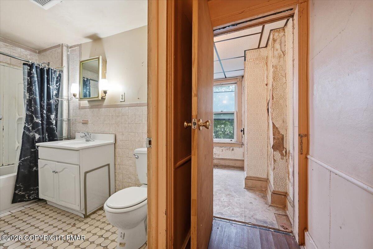 347 W Kline Avenue Property Photo 34