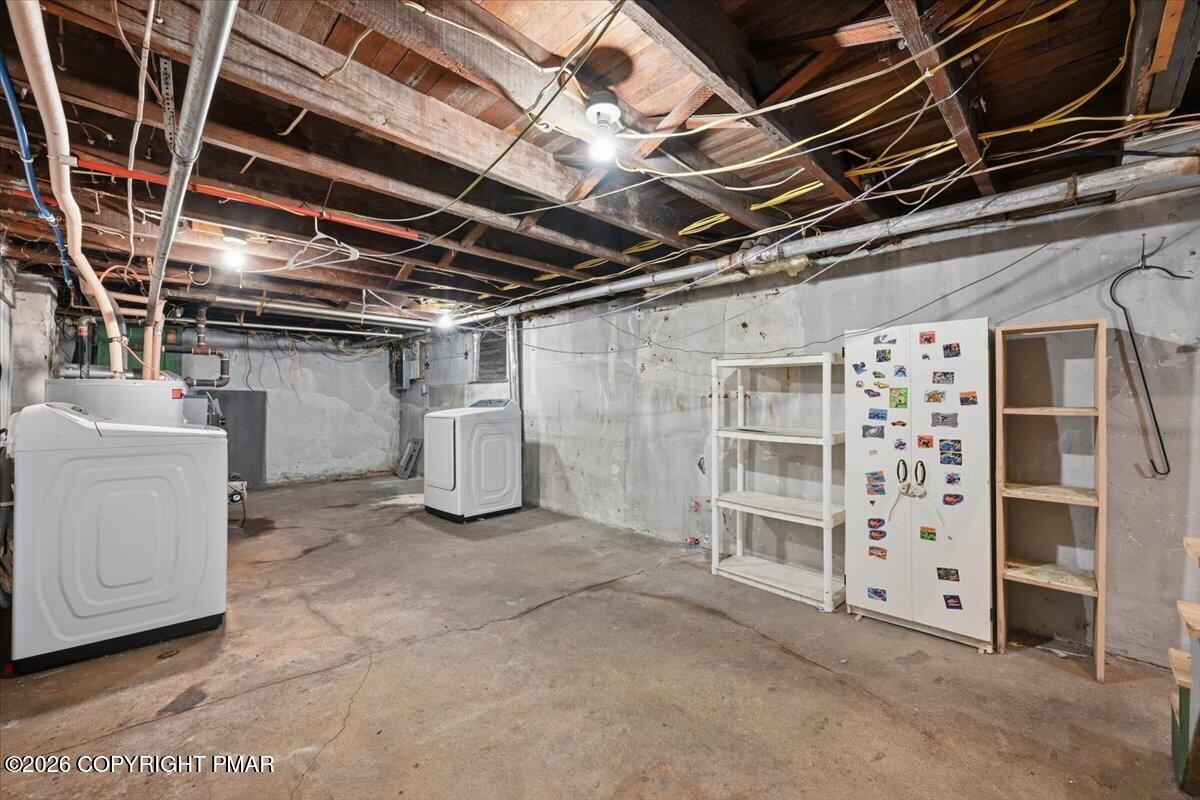 347 W Kline Avenue Property Photo 44