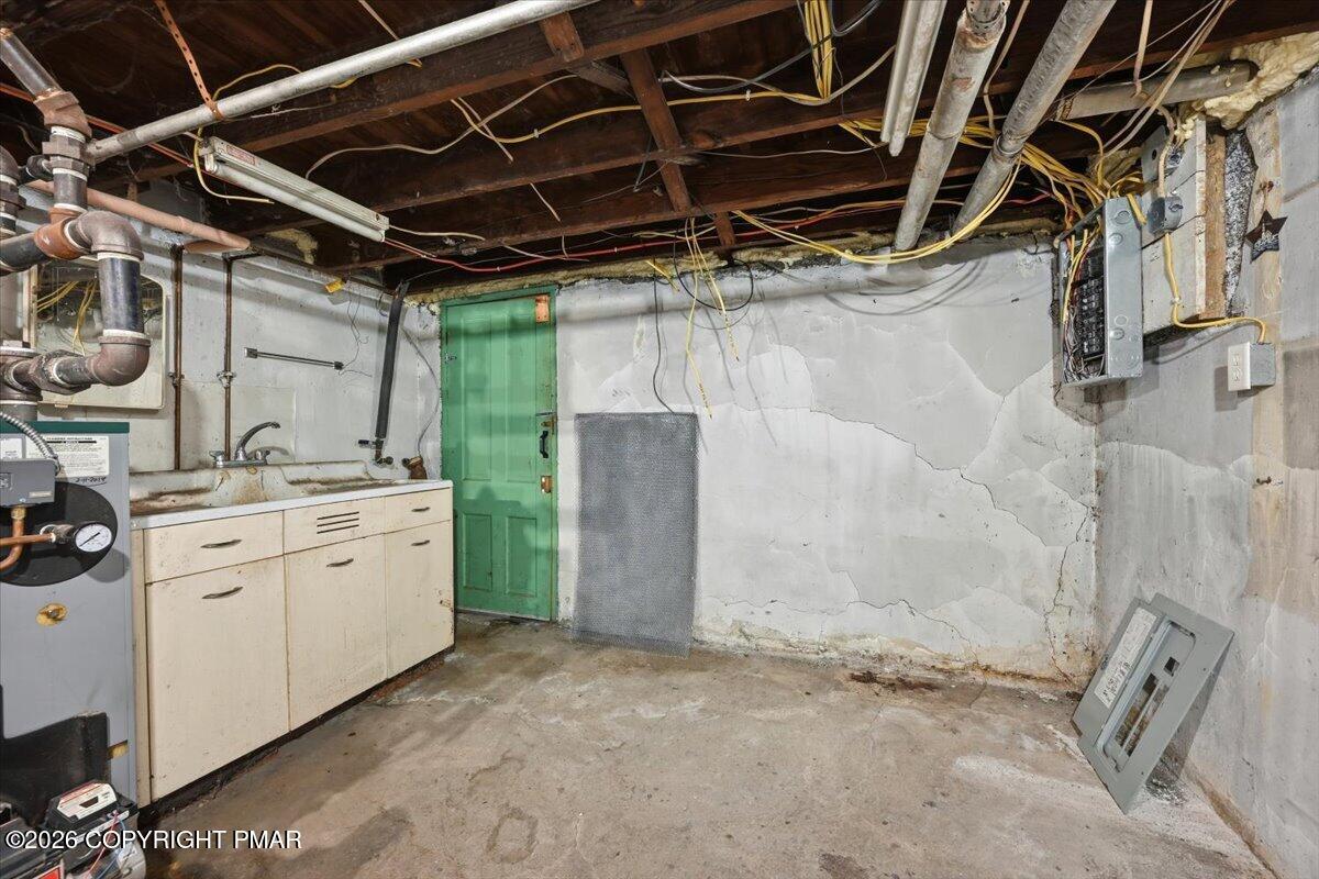 347 W Kline Avenue Property Photo 47