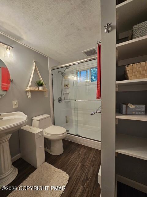58 Woodland Road Property Photo 12