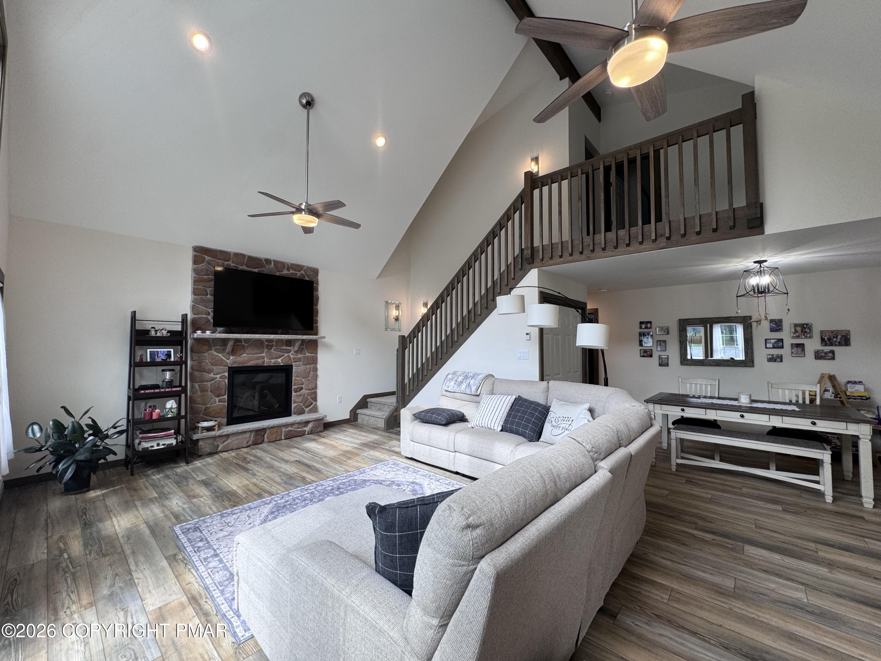 115 Hawthorn Road Property Photo 17