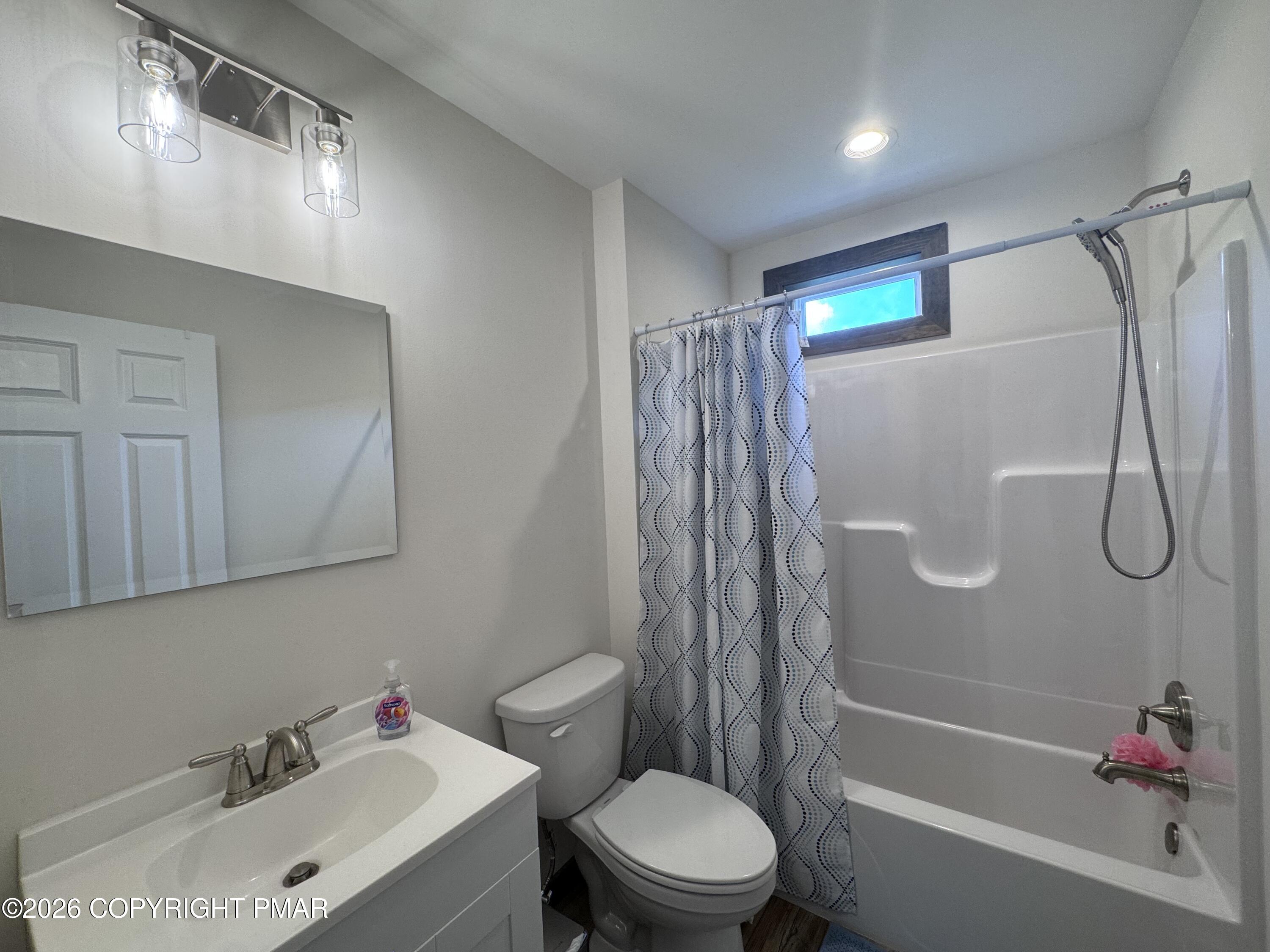 115 Hawthorn Road Property Photo 29