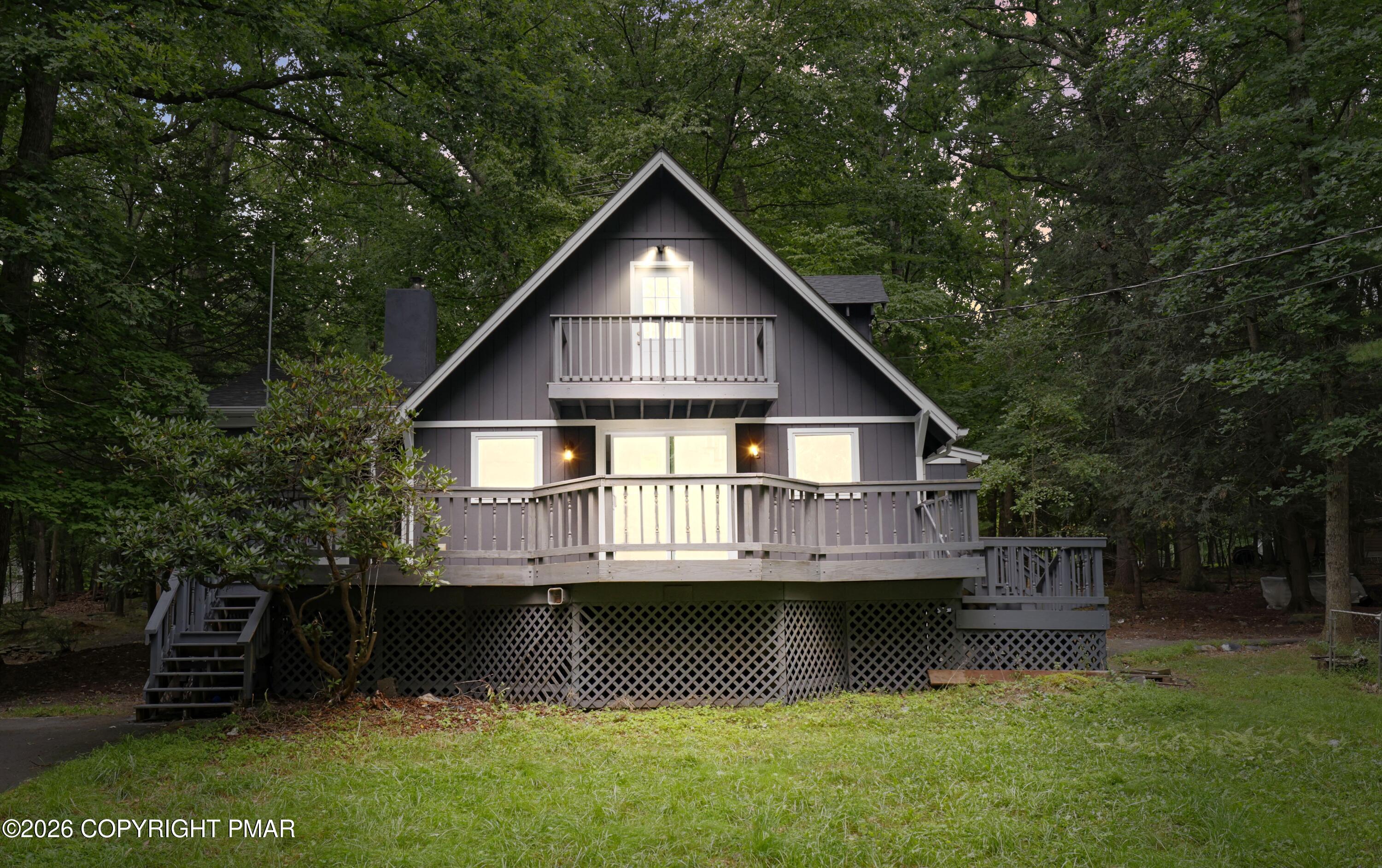 100 Outer Drive Property Photo 1
