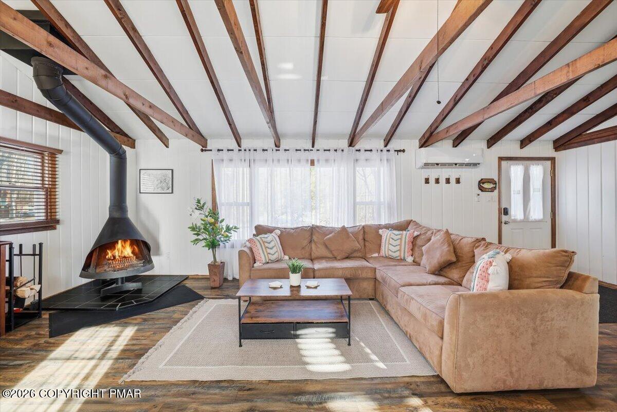 173 Bushkill Drive Property Photo 6