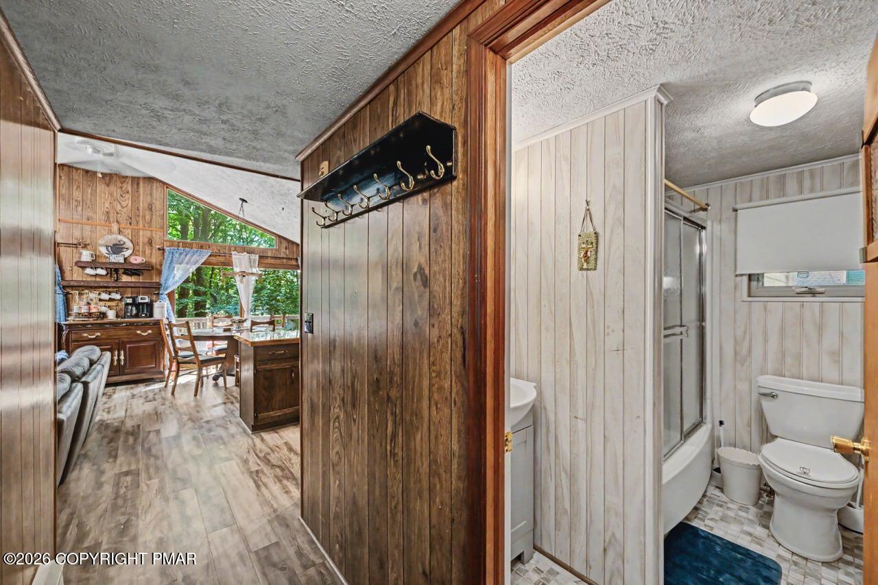 155 Cotton Tail Lane Property Photo 41