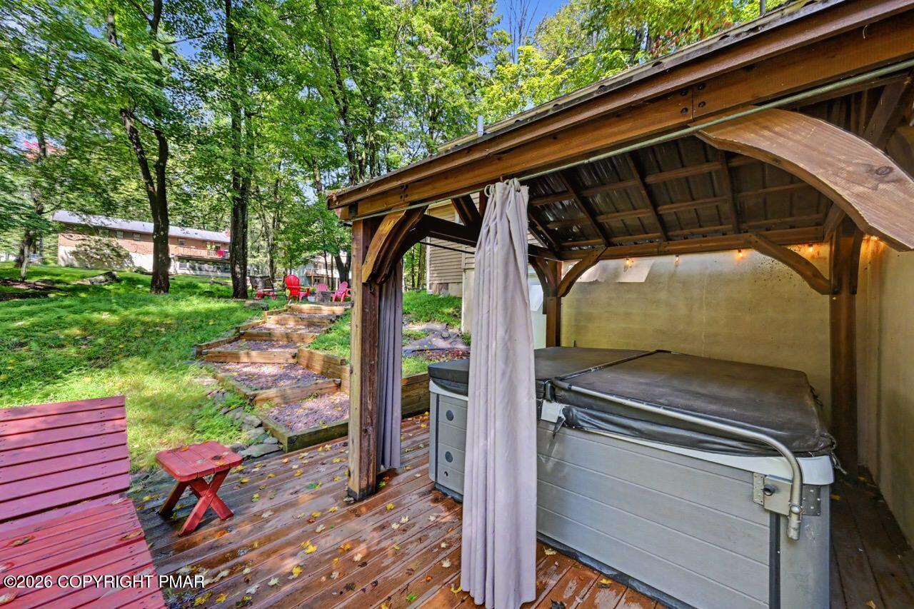 155 Cotton Tail Lane Property Photo 55