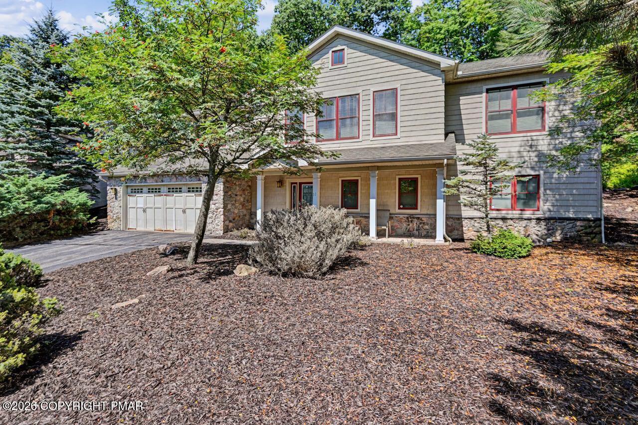 10 Bluestone Court Property Photo 7