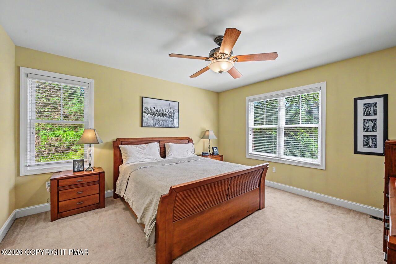 10 Bluestone Court Property Photo 38