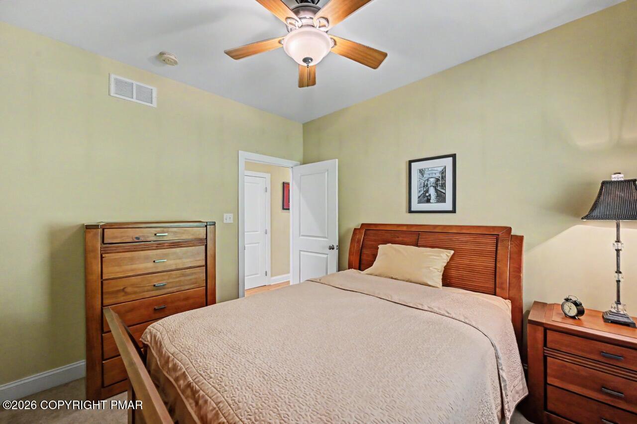 10 Bluestone Court Property Photo 49
