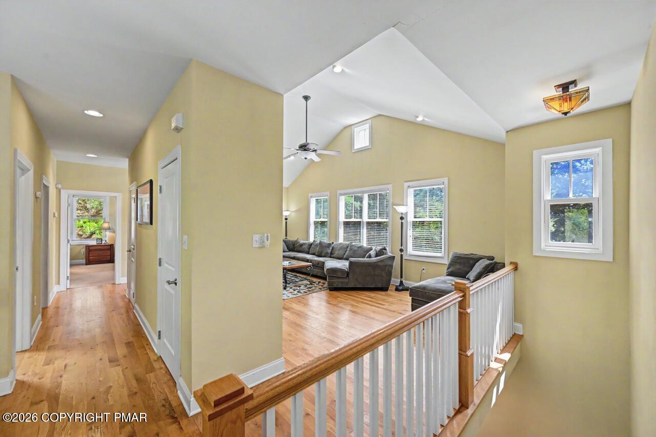 10 Bluestone Court Property Photo 52
