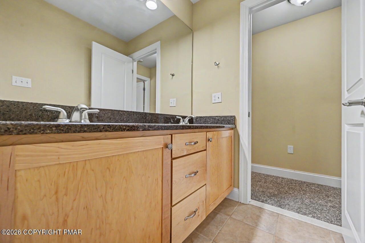 10 Bluestone Court Property Photo 56